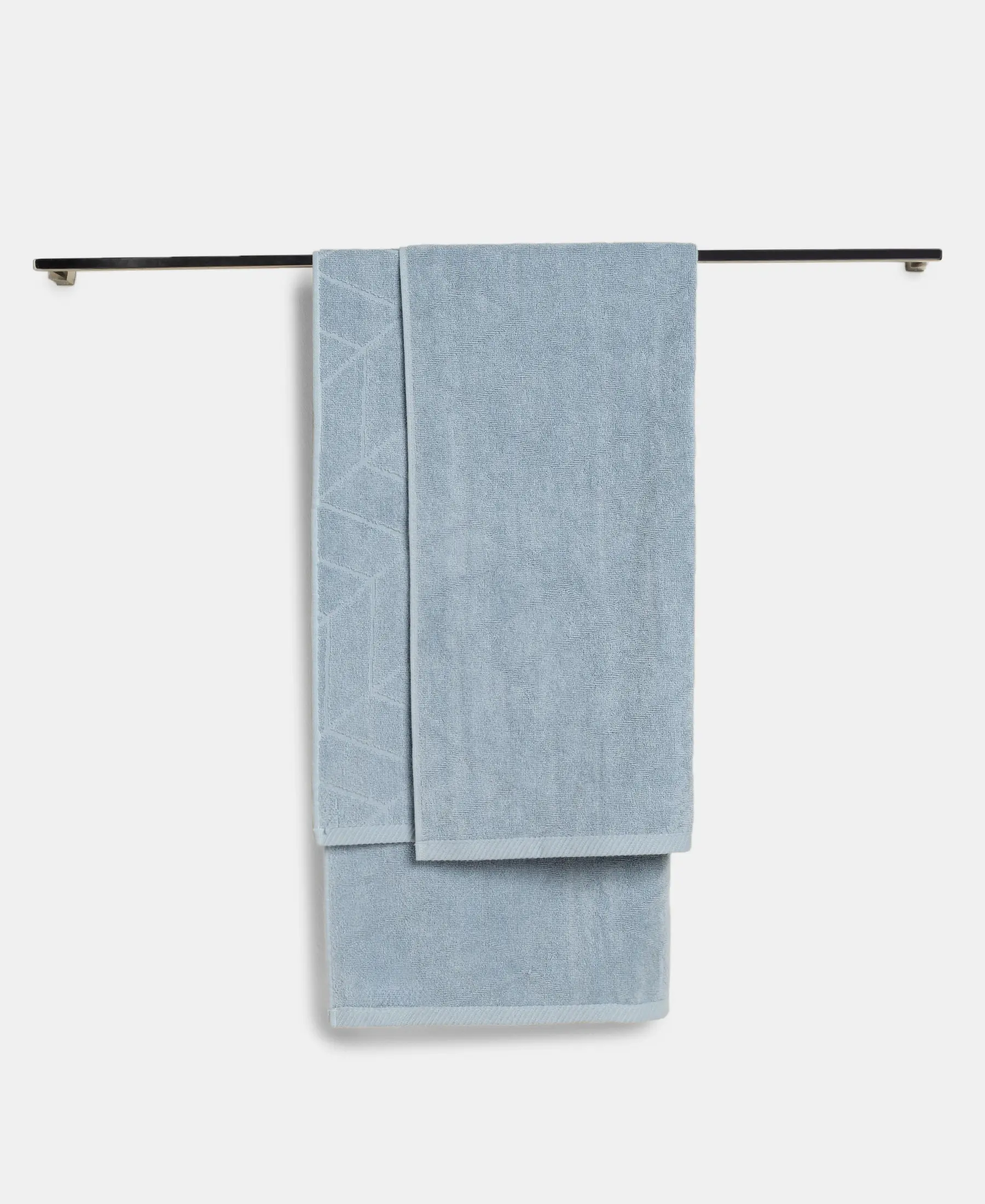 Cotton Terry Ultrasoft and Durable Patterned Bath Towel - Dusty Blue - Image 2