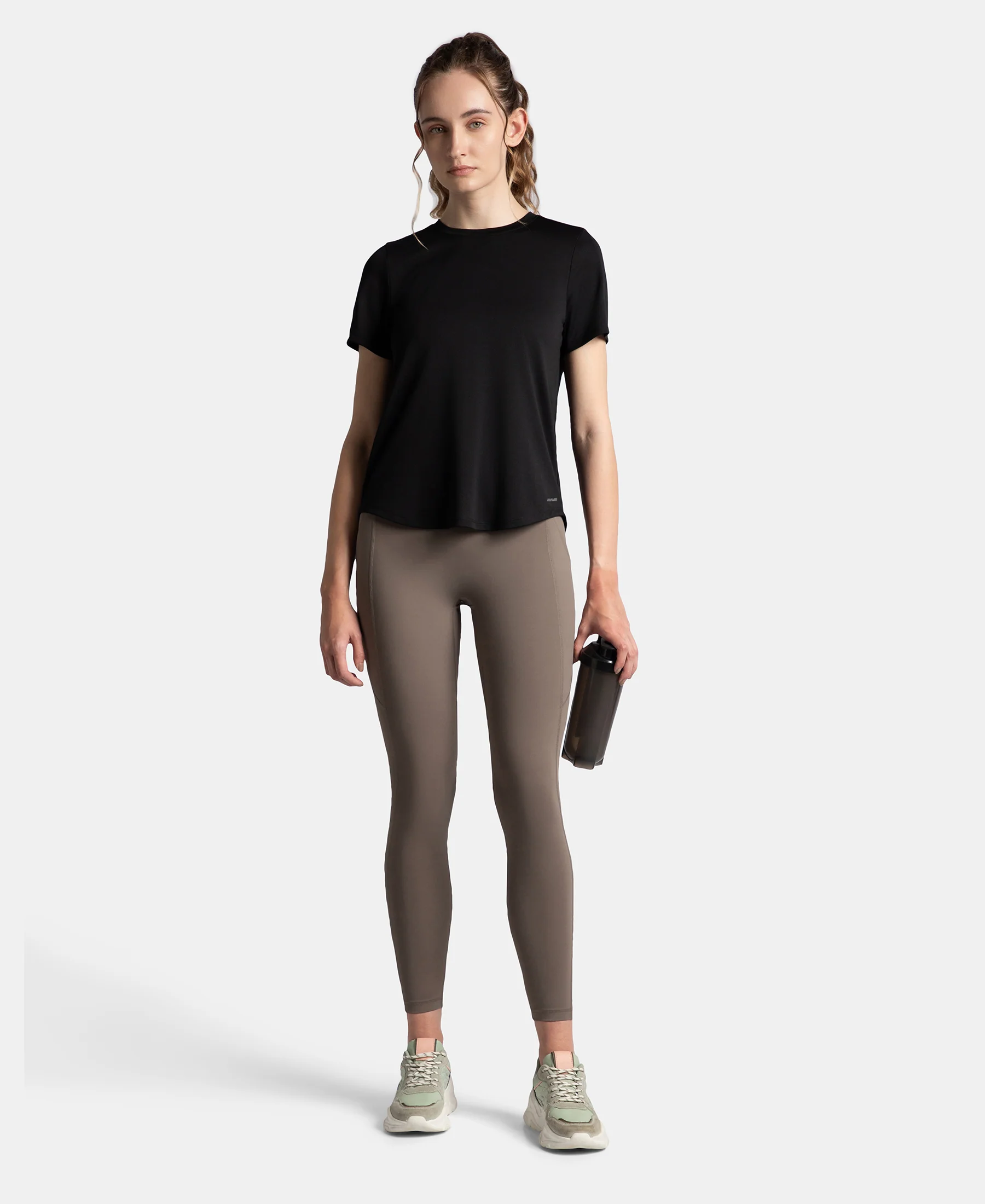 Microfiber Fabric Regular Fit Half Sleeve Breathable Mesh T-Shirt - Black - Image 6