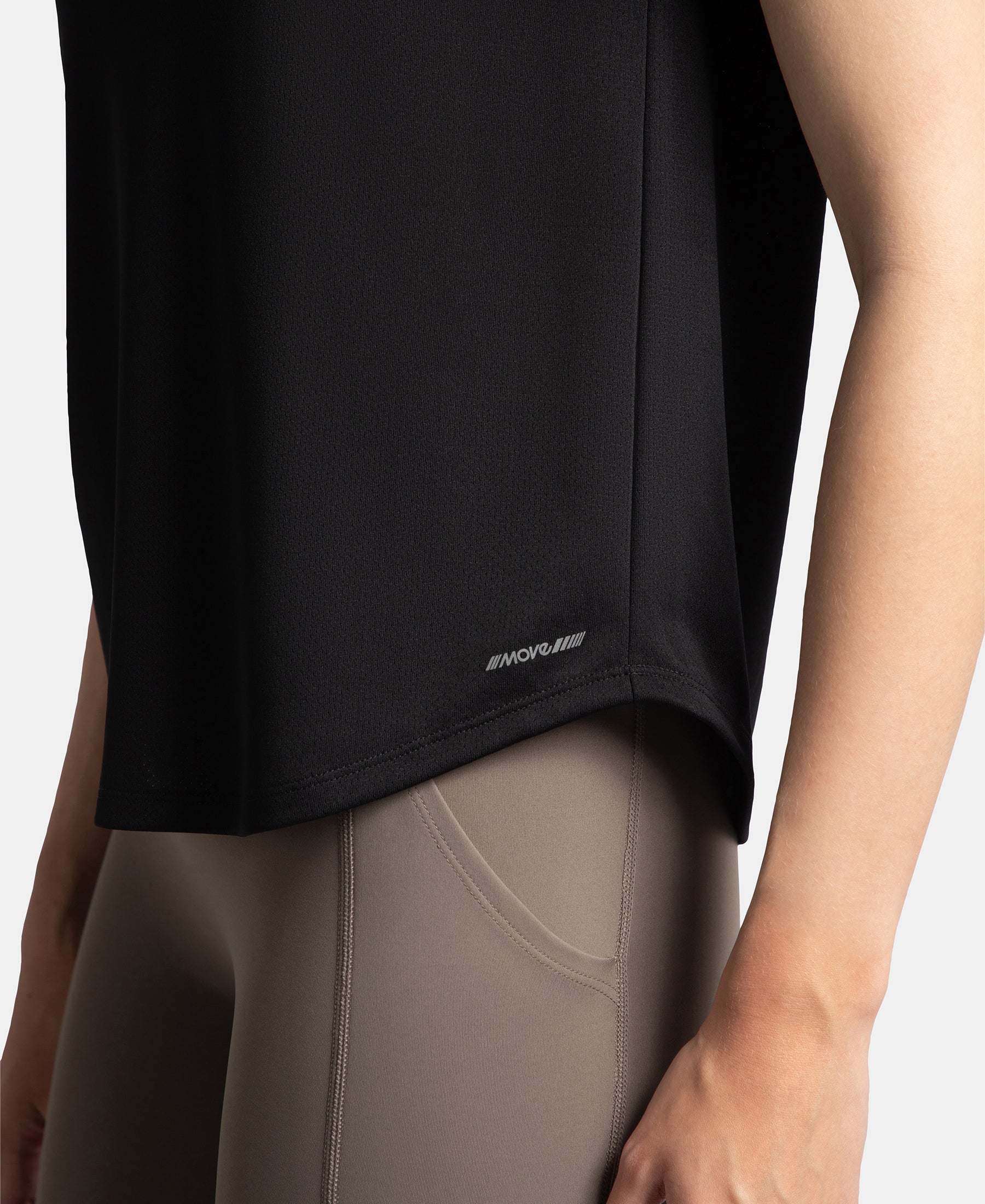 Microfiber Fabric Regular Fit Half Sleeve Breathable Mesh T-Shirt - Black - Image 7
