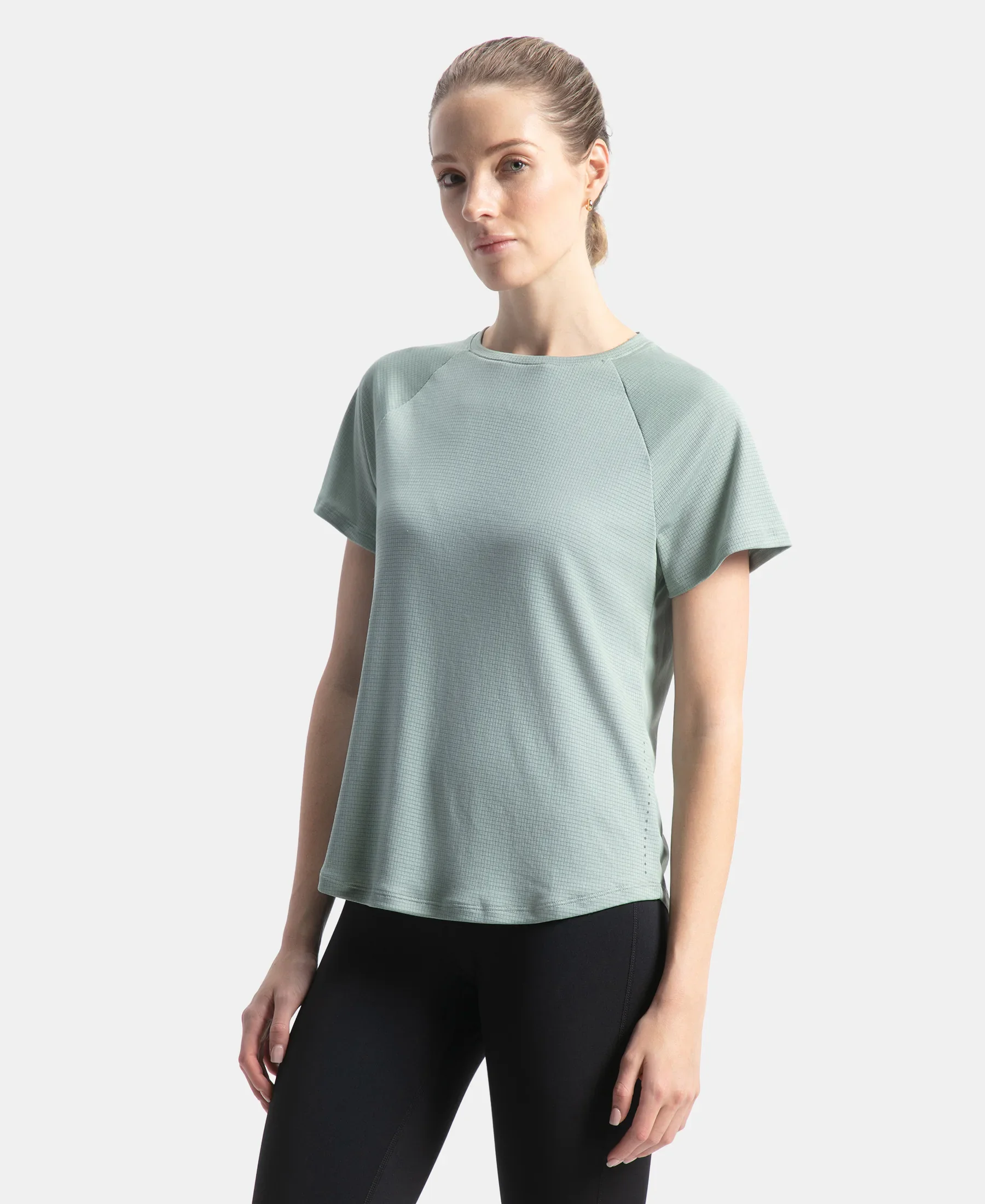 Microfiber Fabric Relaxed Fit Half Sleeve Breathable Mesh T-Shirt - Iceberg Green - Image 2