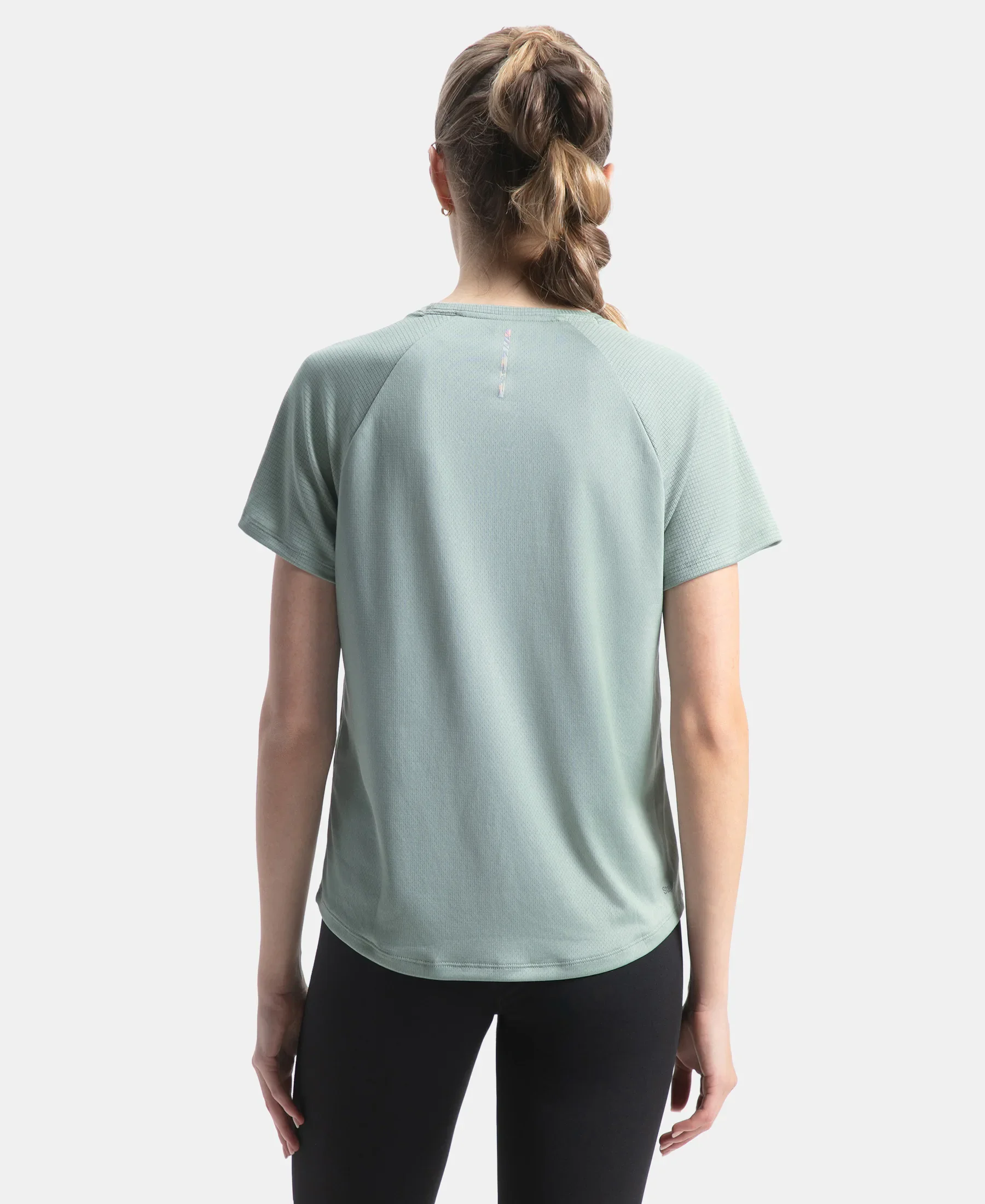 Microfiber Fabric Relaxed Fit Half Sleeve Breathable Mesh T-Shirt - Iceberg Green - Image 3