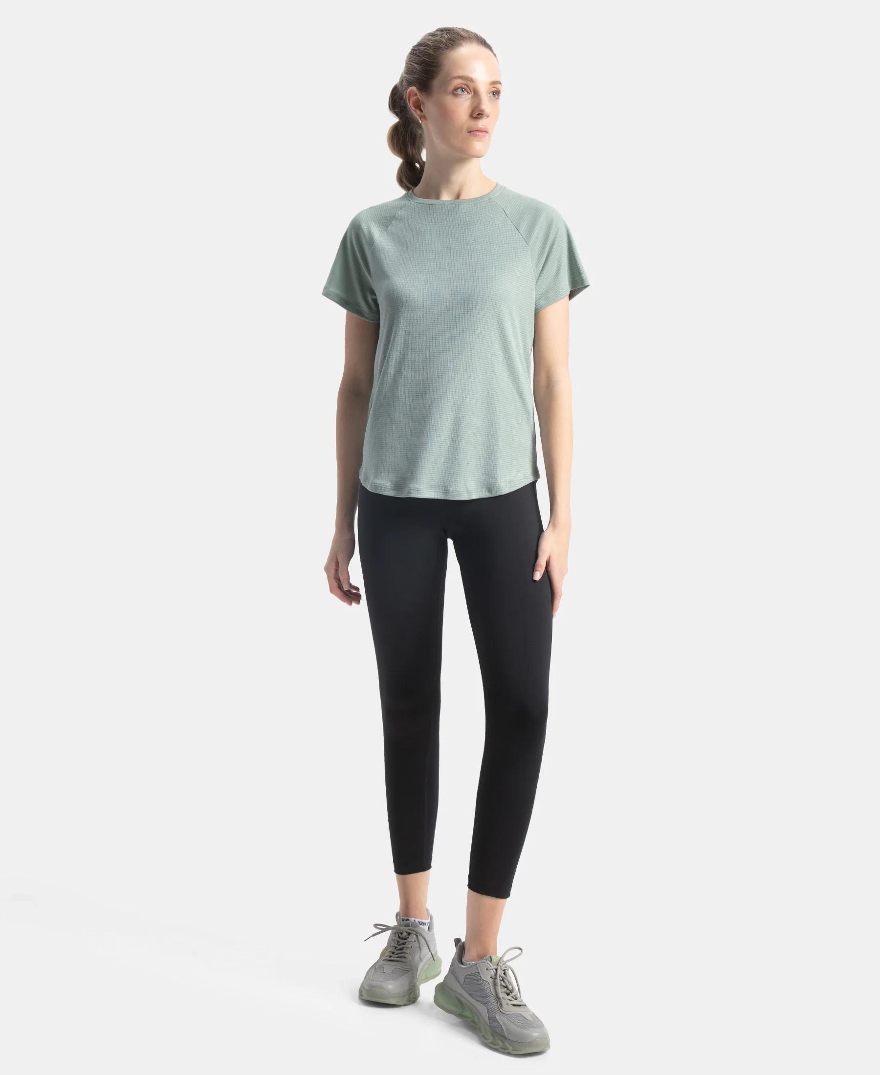 Microfiber Fabric Relaxed Fit Half Sleeve Breathable Mesh T-Shirt - Iceberg Green - Image 4