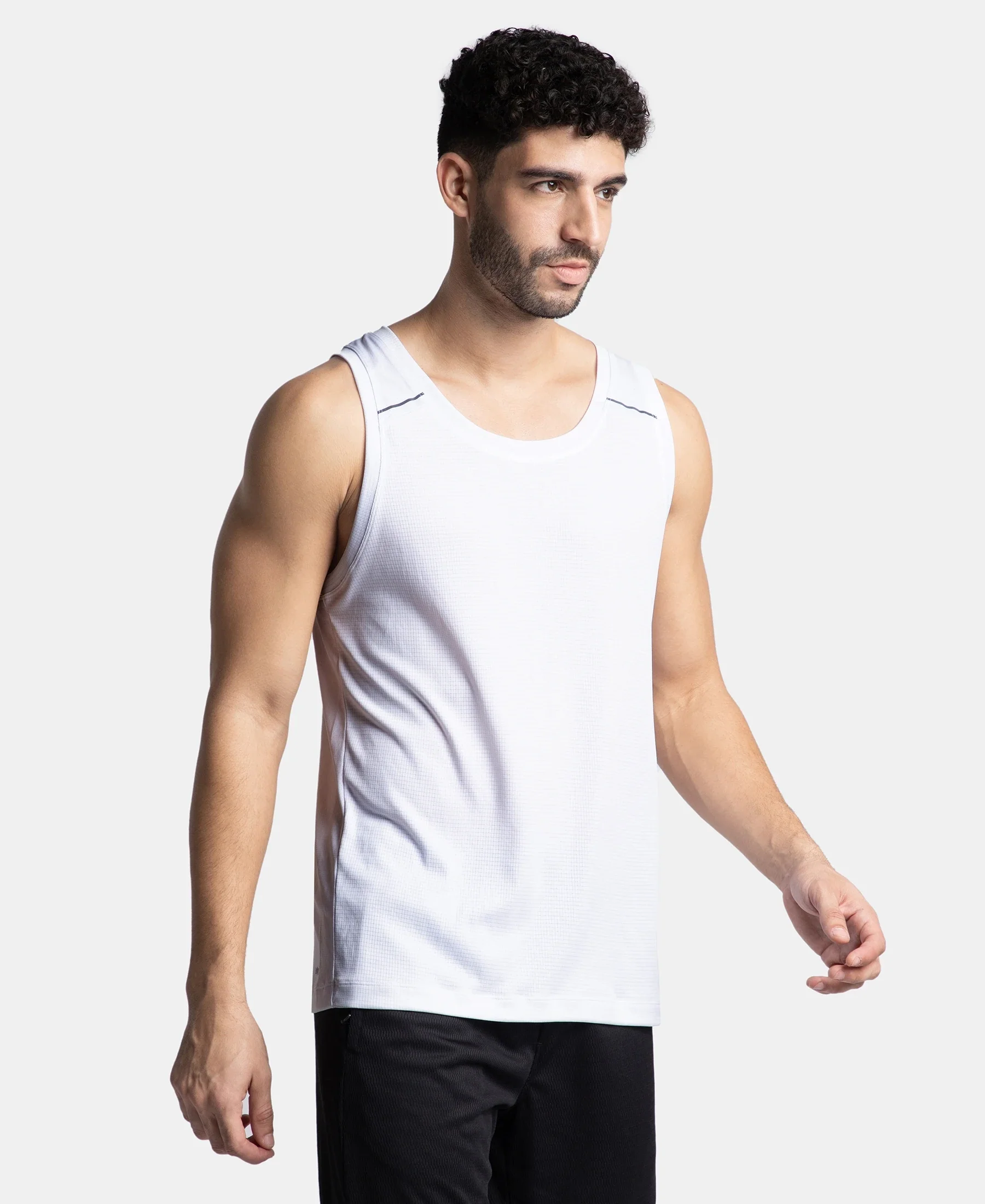 Pack of 2 Lightweight Microfiber Solid Tank Top with Breathable Mesh - White & Navy - Image 2