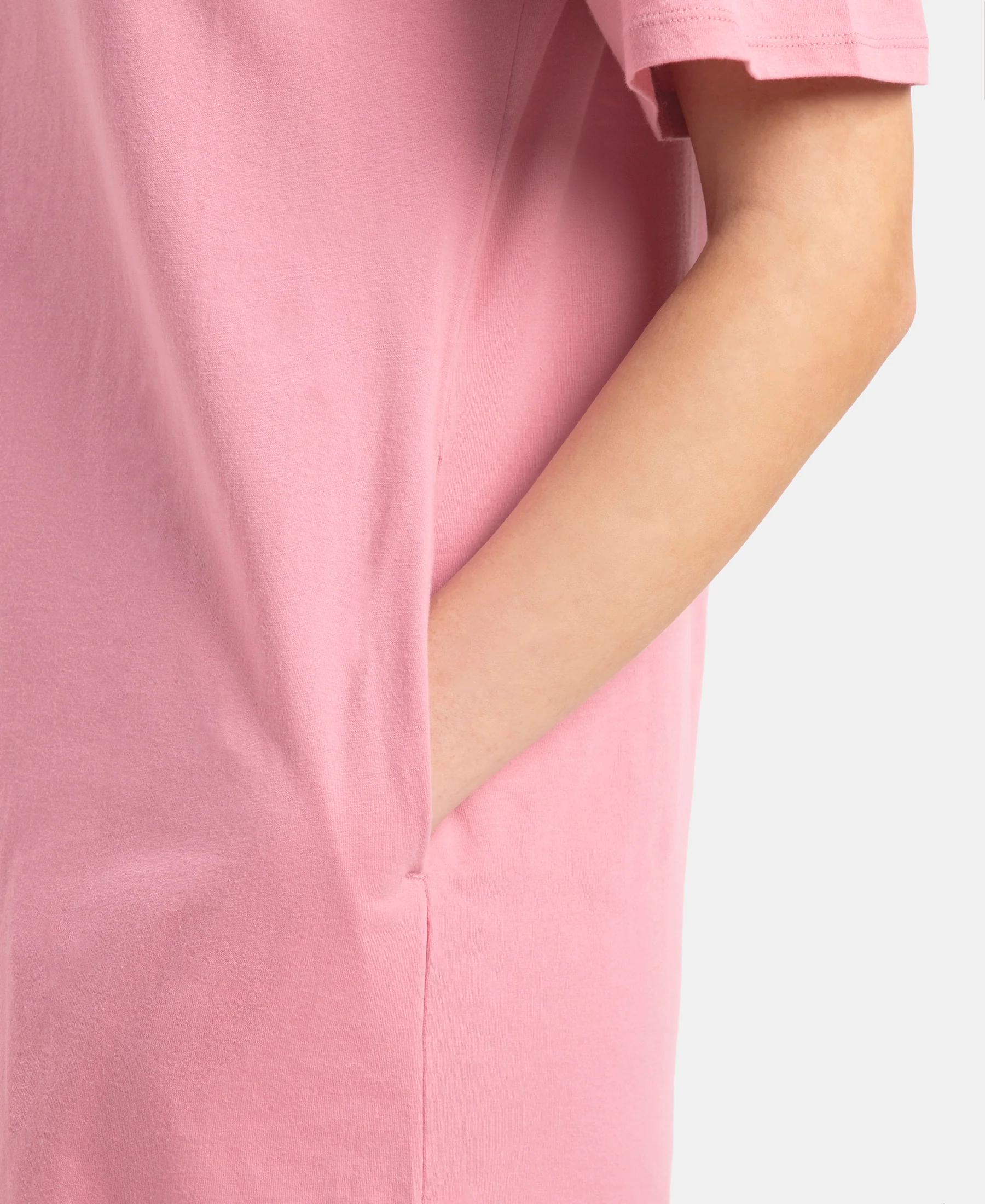 Super Combed Cotton Drop Shoulder Styled Curved Hem Printed Lounge Dress With Side Pockets - Cashmere Rose - Image 9