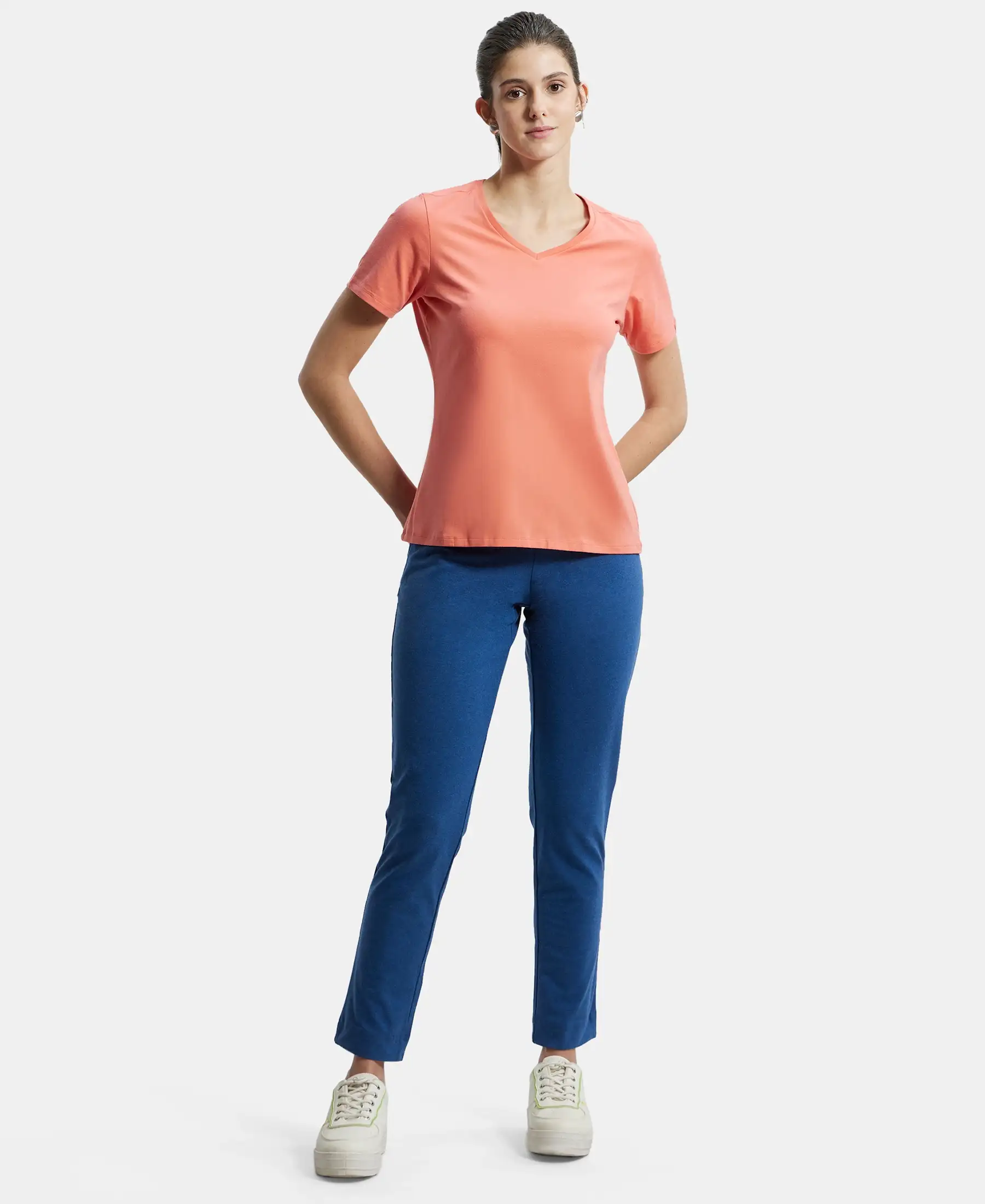 Super Combed Cotton Elastane Stretch Regular Fit Solid V Neck Half Sleeve T-Shirt - Blush Pink - Image 4