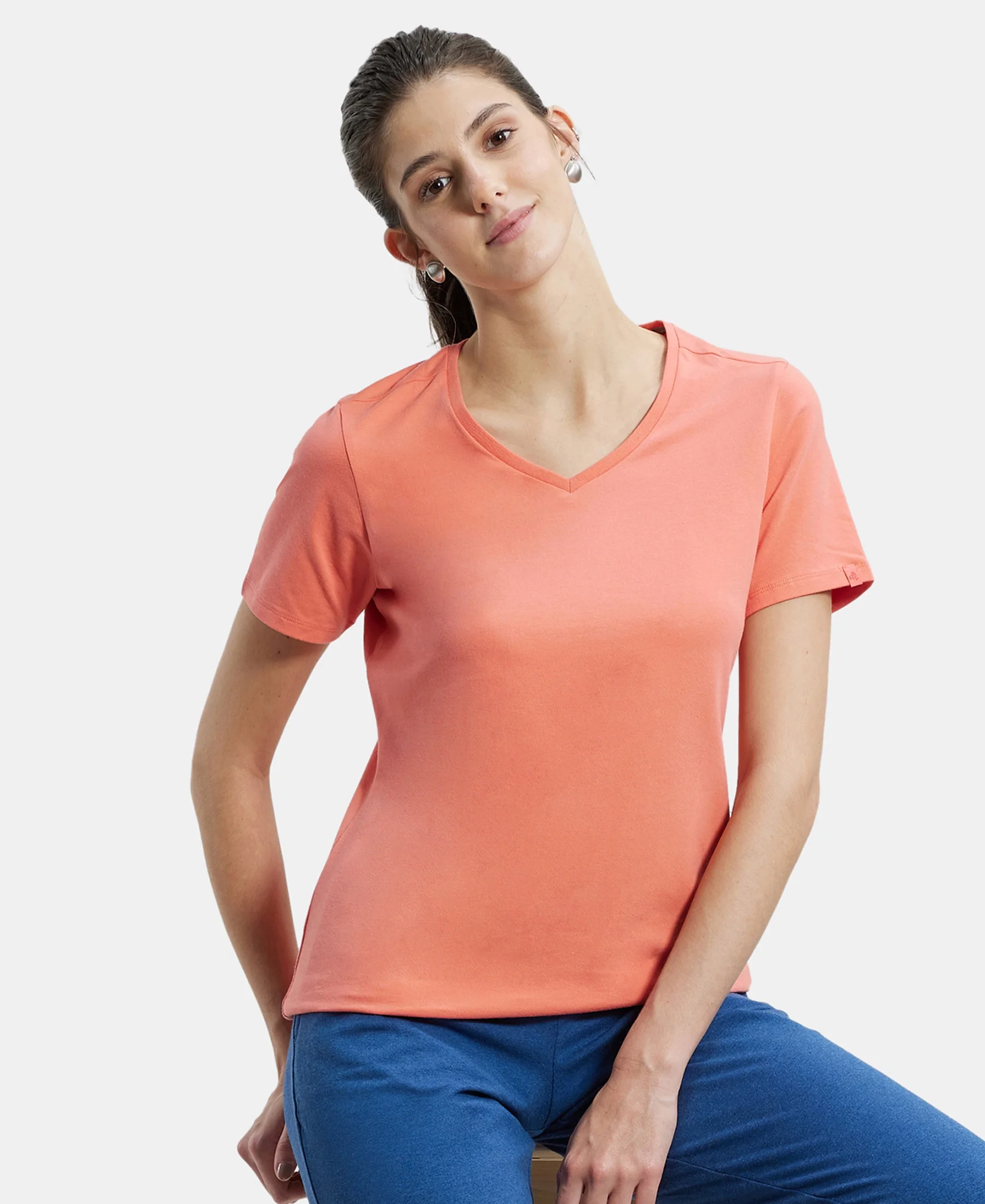 Super Combed Cotton Elastane Stretch Regular Fit Solid V Neck Half Sleeve T-Shirt - Blush Pink - Image 5