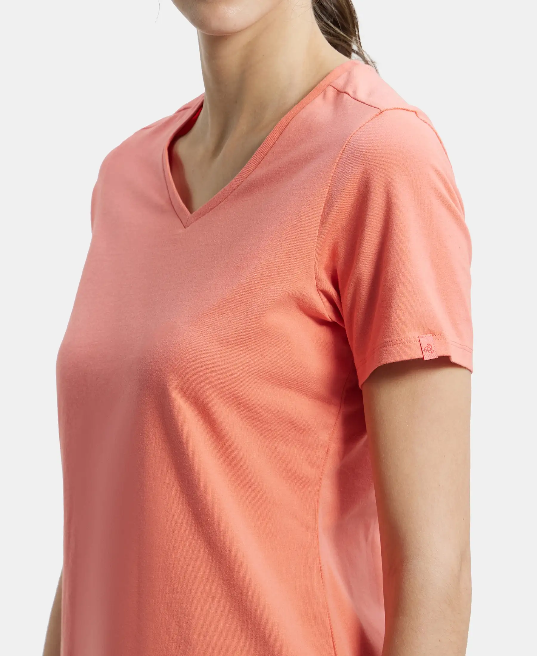 Super Combed Cotton Elastane Stretch Regular Fit Solid V Neck Half Sleeve T-Shirt - Blush Pink - Image 6