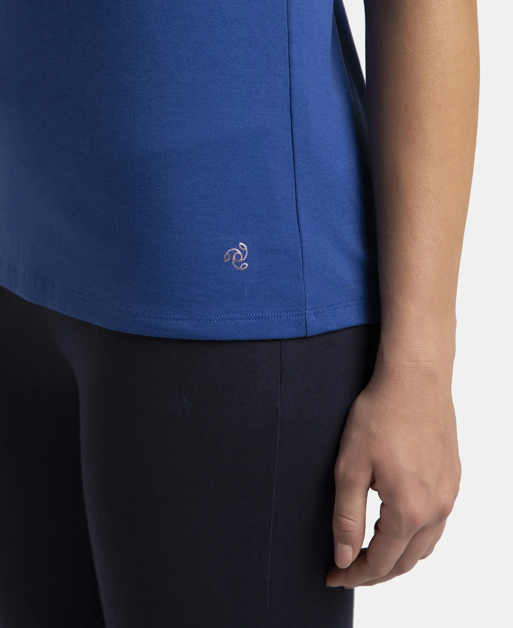 Super Combed Cotton Rich Fabric Relaxed Fit V-Neck Half Sleeve T-Shirt - Mazarine Blue - Image 7