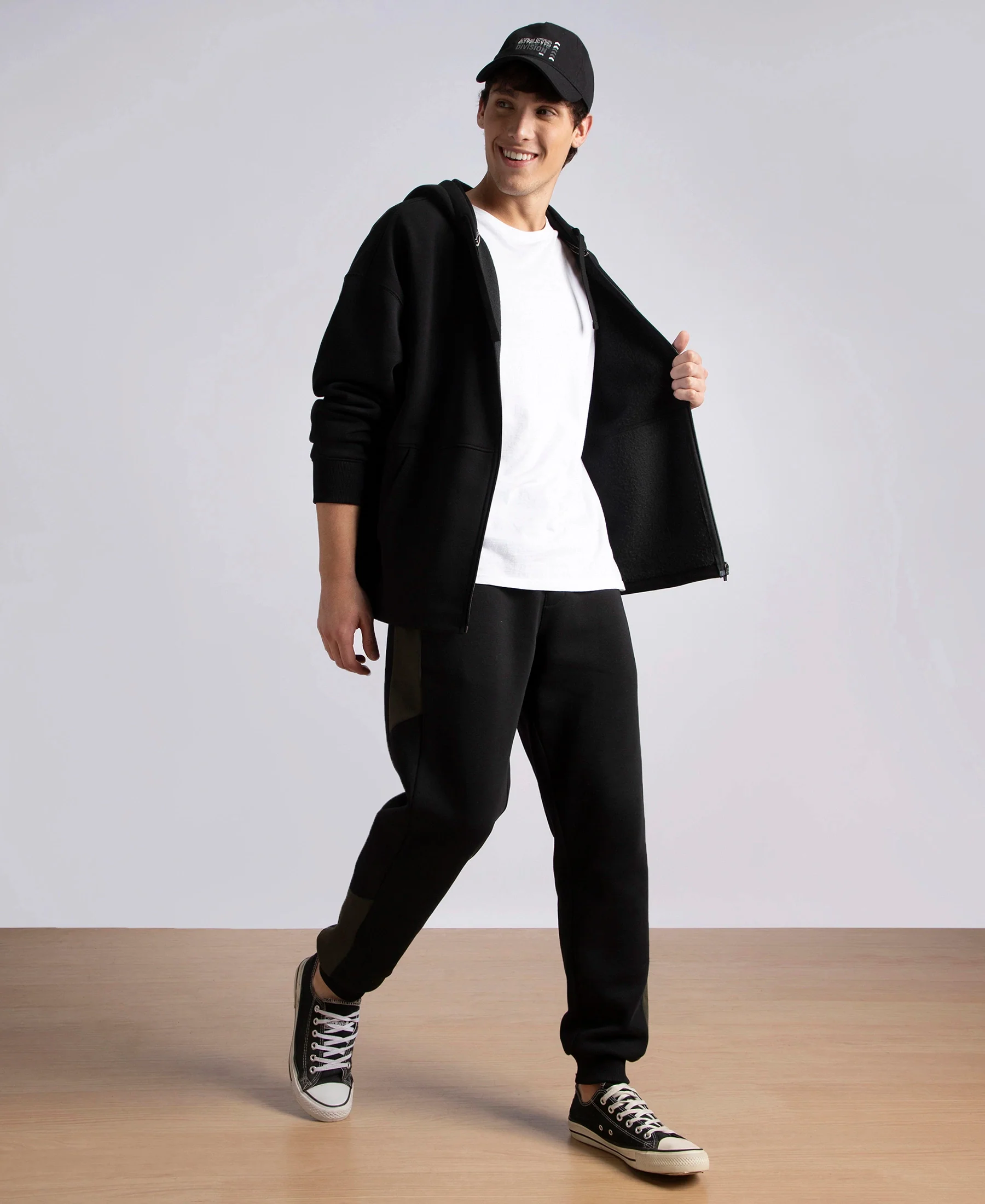 Super Combed Cotton Rich Fleece Fabric Regular Fit Jogger with Zipper Pockets - Black - Image 6