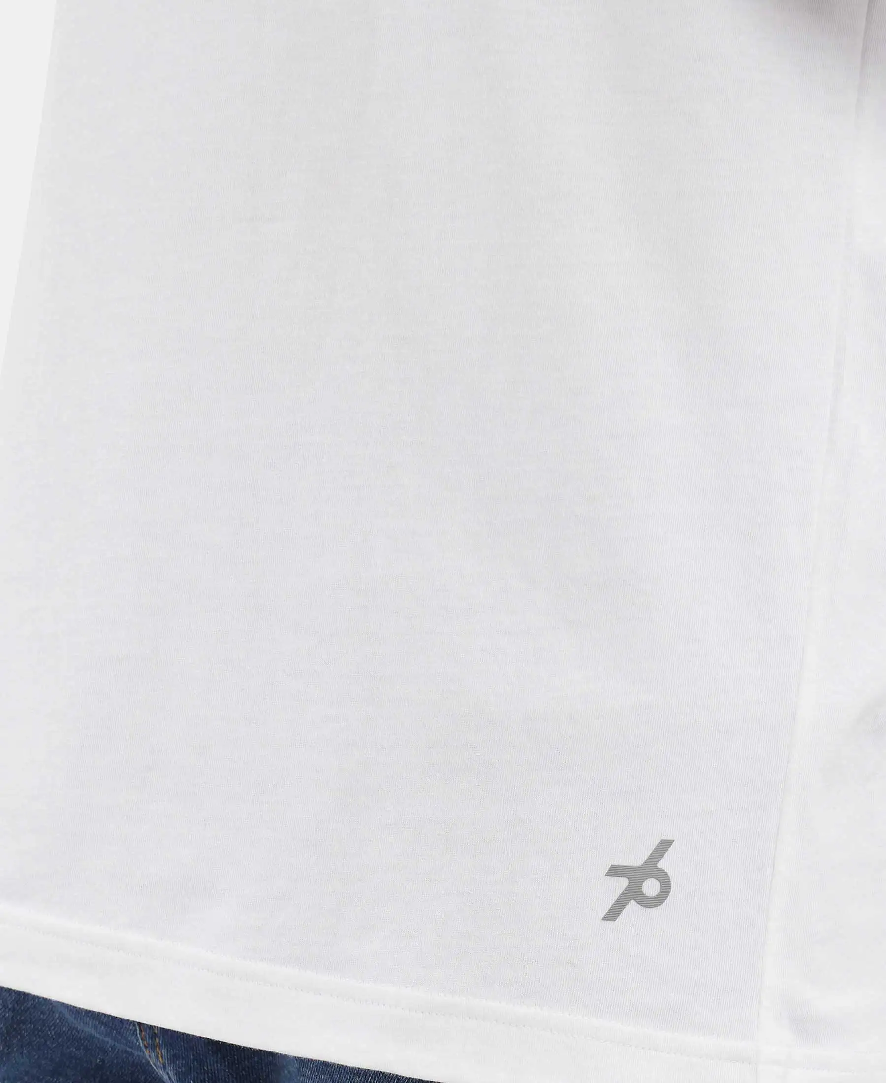 Super Combed Cotton Rich Solid Round Neck Full Sleeve T-Shirt - White - Image 7