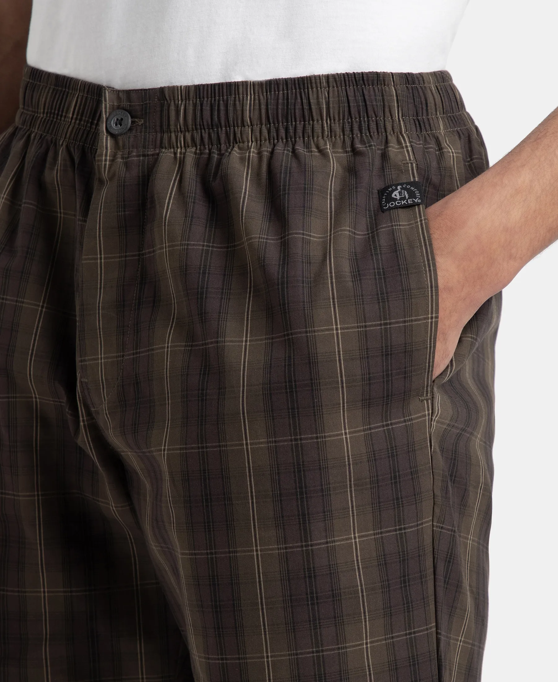 Super Combed Mercerized Cotton Woven Fabric Regular Fit Checkered Bermuda with Side Pockets - Olive Black - Image 7