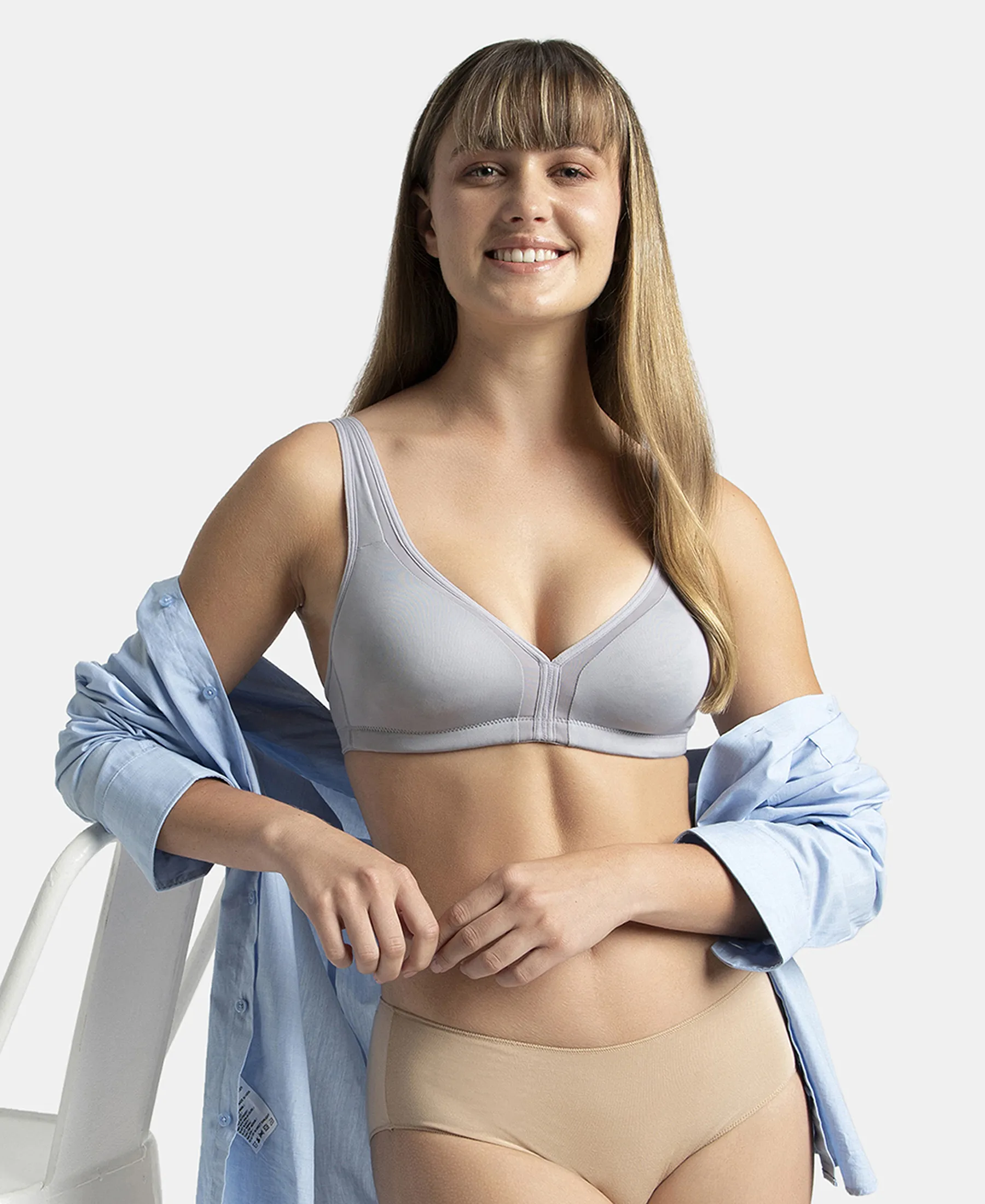 Wirefree Non Padded Soft Touch Microfiber Elastane Stretch Full Coverage Everyday Bra with Stylised Mesh Panel - Lilac Grey - Image 5